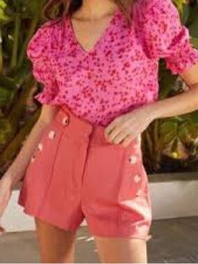 Floral Puff-Sleeve V-Neck Blouse in Pink